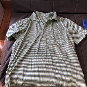 Men’s vineyard vines shirt